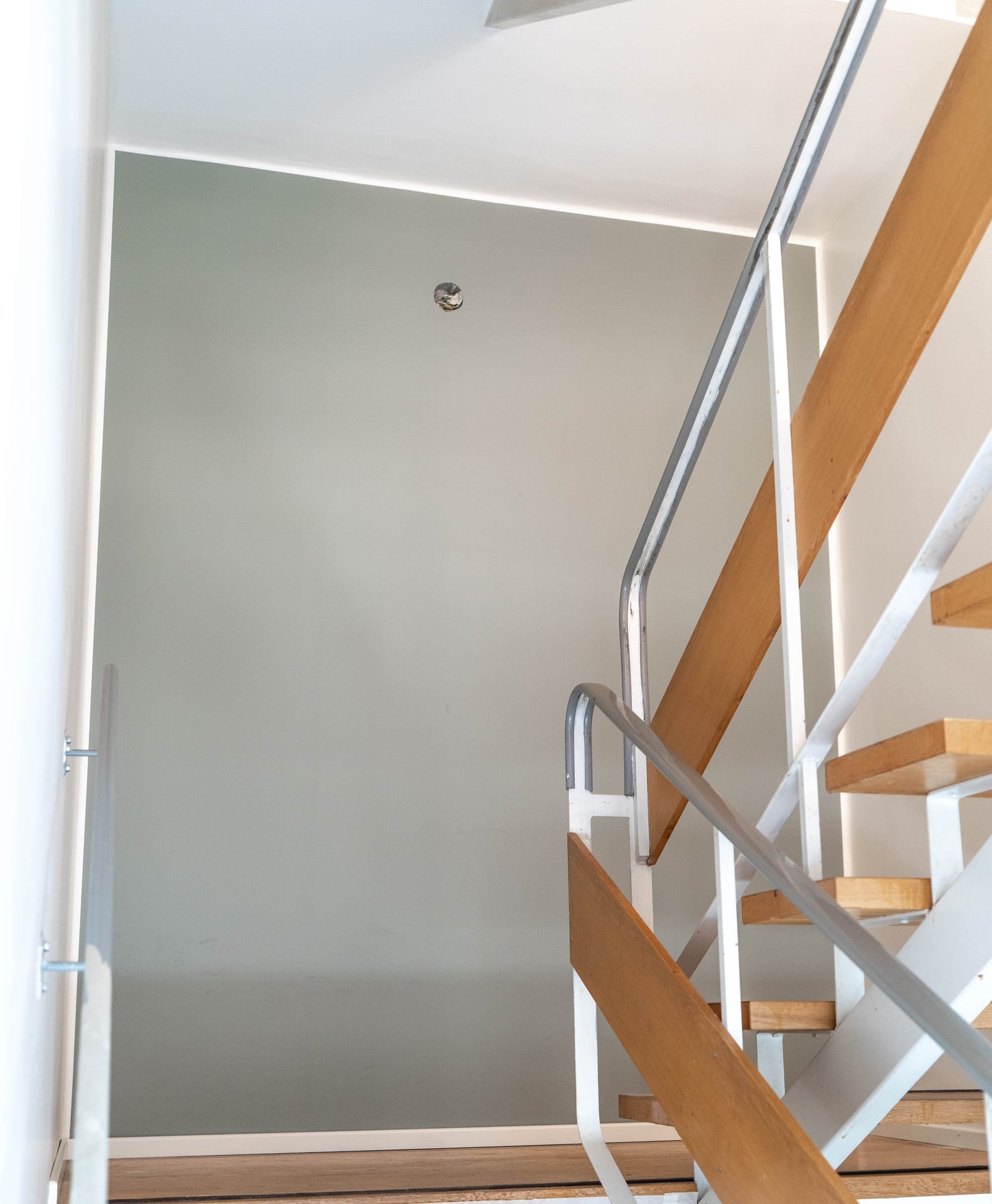 Kattava huoneistoremontti - kuva 17